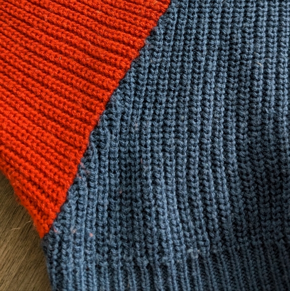 Casa Donna Colour Block Knit Sweater - Picture 6 of 7